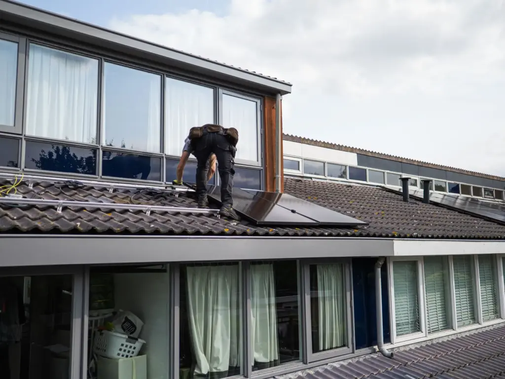energie besparen met een dynamisch energiecontract slim of riskant